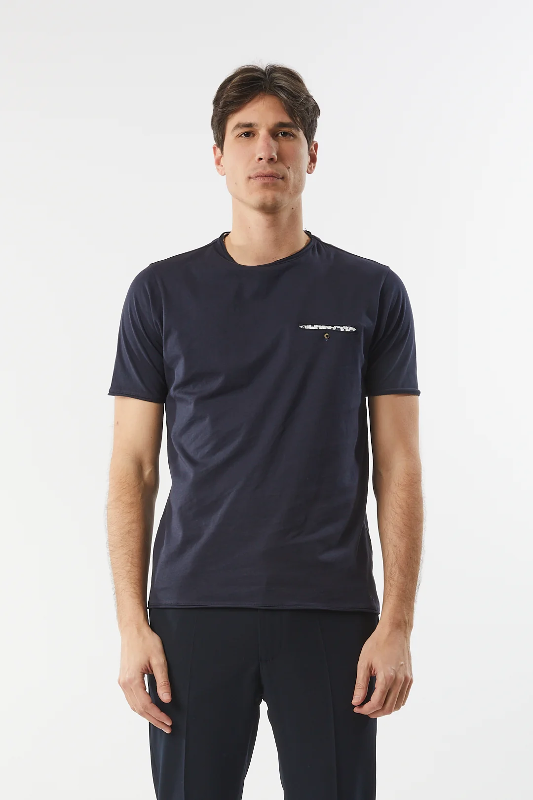 T-shirt con taschino - Image 5
