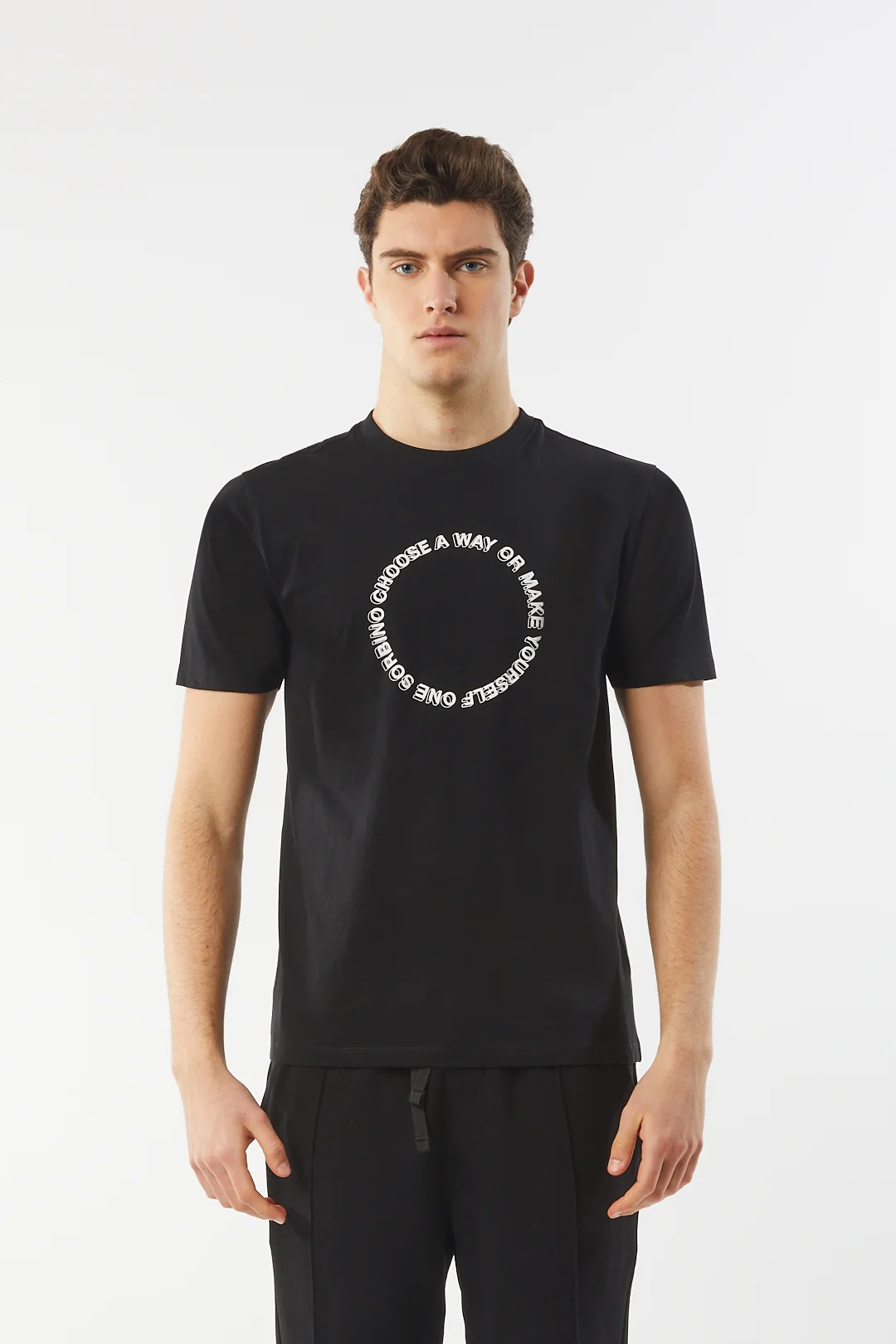 T-shirt con stampa - Image 19
